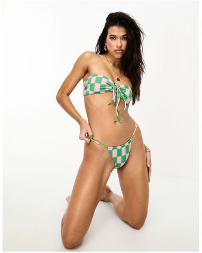 Vero Moda – bikinihose mit verstellbaren seitlichen tanga-riemen und schachbrettmuster - Mehrfarbig