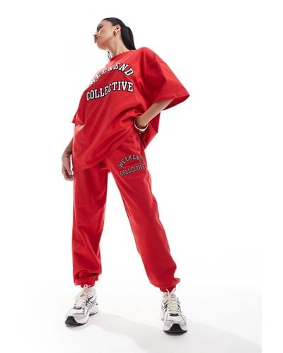 ASOS Asos Design Weekend Collective Oversized jogger With Varsity Logo - Red