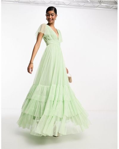 LACE & BEADS Bridesmaid Madison V Neck Tulle Maxi Dress - Green