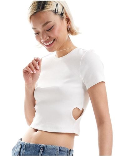 ONLY Ribbed Top With Open Heart Detail - White