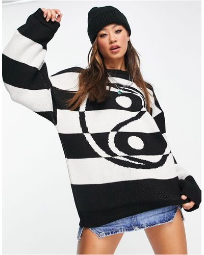 TOPSHOP – oversize-strickpullover mit yin-yang-muster - Weiß