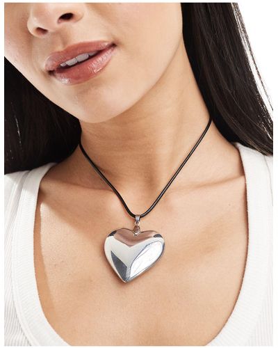 Something New X Chloe Frater Rope Necklace With Oversized Heart - Natural