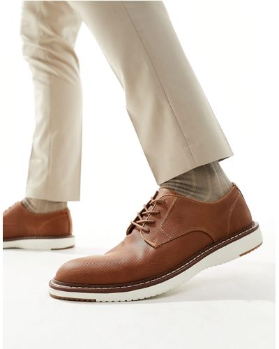 Schuh Pippin - scarpe stringate color cuoio con suola a contrasto - Neutro