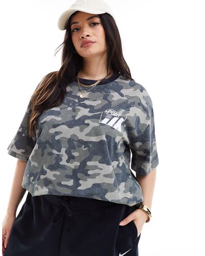 ASOS Asos design curve – oversize-t-shirt mit grafik und verwaschenem military-muster - Grau