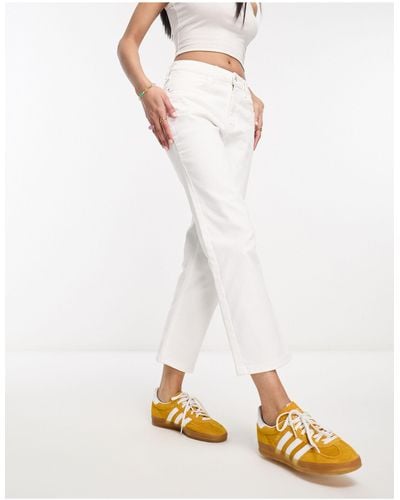 Wrangler Straight Leg Cropped Jeans - White