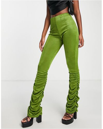 Rebellious Fashion Aangerimpelde Flare-broek - Groen
