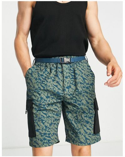 South Beach – shorts mit utility-tasche und military-muster - Grün