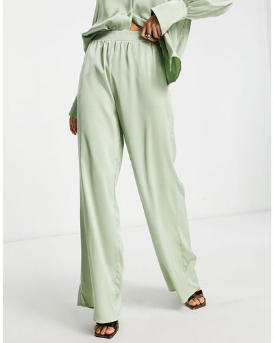 Pretty Lavish Pantalones color holgados - Verde