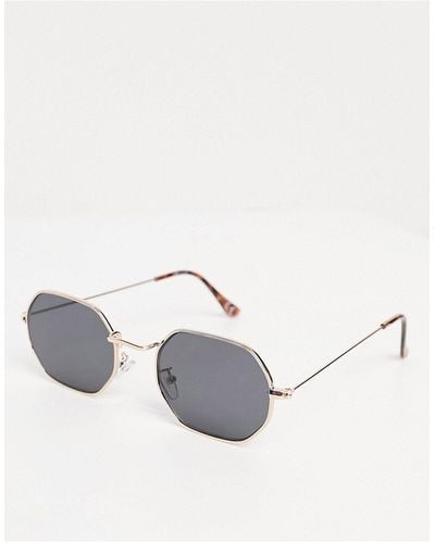 ASOS 90s Mini Angled Metal Sunglasses With Smoke Lens - Metallic