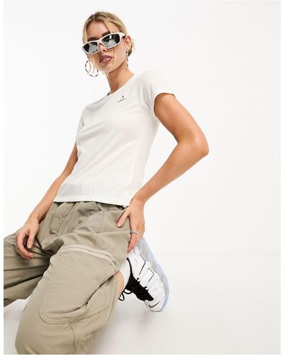 Nike T-shirt slim bianca - Neutro