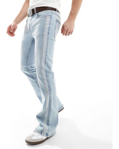 ASOS Jeans a zampa lavaggio chiaro - Blu