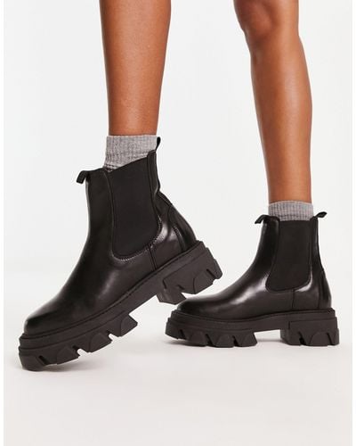 ALDO Bigtrek Chunky Flat Ankle Boots - Black