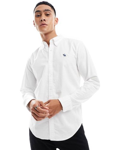 Abercrombie & Fitch Camicia oxford bianca con logo iconico - Bianco