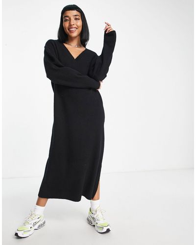 Weekday Ellen Midi Sweater Dress With V Neck Detail - Black