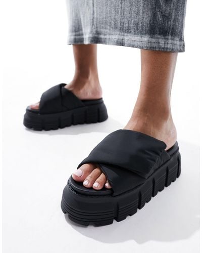Buffalo Ava Velcross Flat Sandals - Black