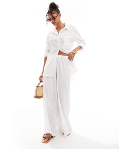 esmé studios Esmee Exclusive Textured Beach Trouser Co-ord - White
