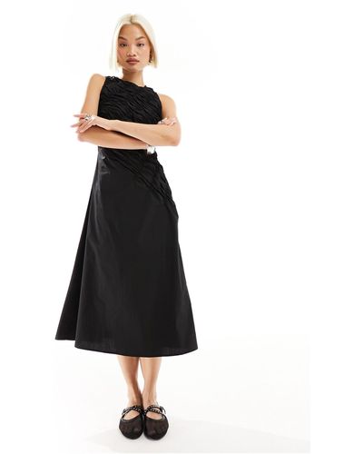 Urban Revivo Shirred Sleeveless Midaxi Dress - Black