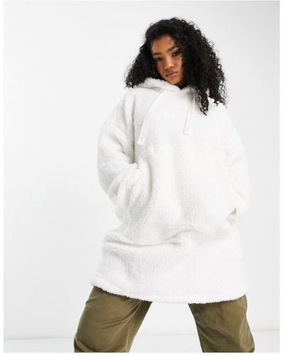 New Look – oversize-kapuzenpullover aus teddyfell mit fleecefutter - Weiß