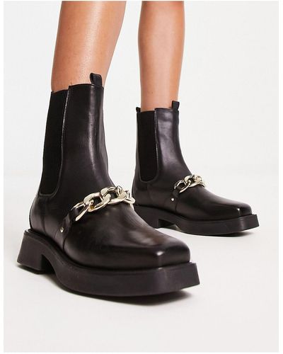 River Island Wide Fit Chain Detail Gusset Boots - Black