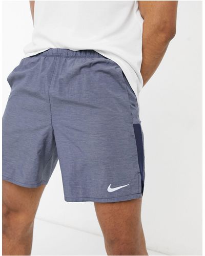 Nike Challenger - short 7 pouces en tissu dri-fit - Bleu