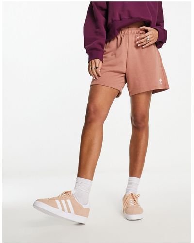 adidas Originals House Of Essentials Shorts - Pink