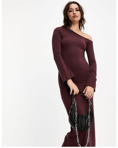 Collusion Off The Shoulder Long Sleeve Maxi Dress - Red