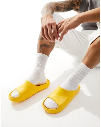 Nike Post Sliders - Yellow