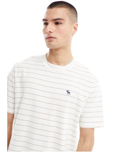 Abercrombie & Fitch T-shirt pesante crema a righe con logo icona - Bianco