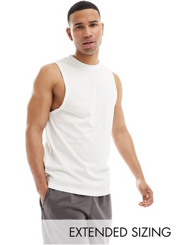 ASOS 4505 Icon Training Sleeveless Tank With Dropped Armhole And Quick Dry - White
