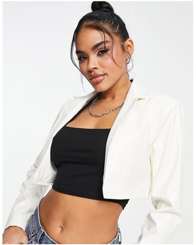 I Saw It First Cropped Leather Look Blazer - White