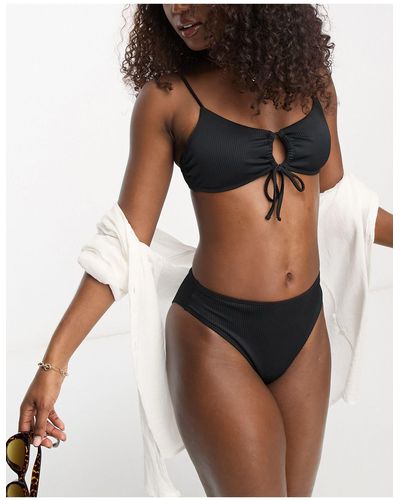 Hollister Ribbed Co-ord Bikini Top With Front Cinching - Black
