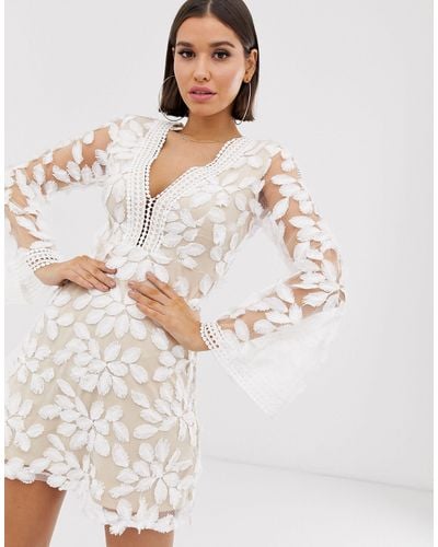Love Triangle Floral Embroidered Long Sleeve Dress - White