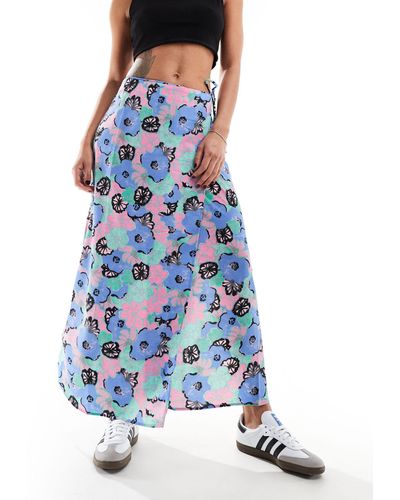 Monki Wrap Front Midi Skirt - Blue
