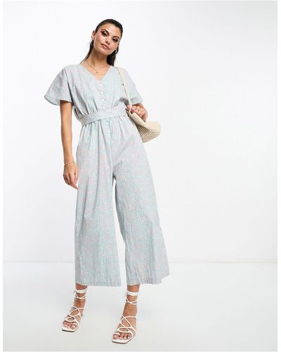 Monki – kurzärmliger jumpsuit - Weiß