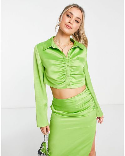 In The Style Exclusive Cropped Ruched Shirt Co-ord - Green
