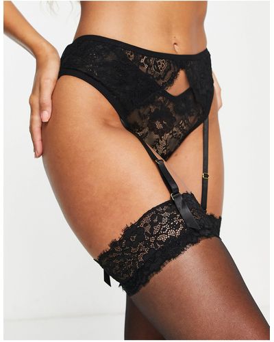 Ann Summers Passion Suspender And Hold Ups Set - Black