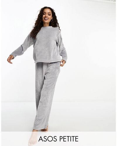 ASOS Asos design petite – superweiches lounge-set mit sweatshirt und hose aus fleece - Weiß