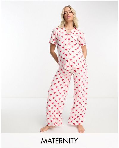 Chelsea Peers Maternity - pigiama con stampa a quadri e cuori rossi con pantaloni a fondo ampio - Bianco