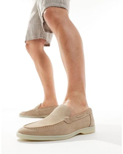 Schuh Philip Loafers With Contrast Sole - Natural