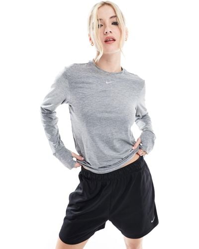 Nike Dri-fit Swift Elemant Uv Long Sleeve Top - Grey