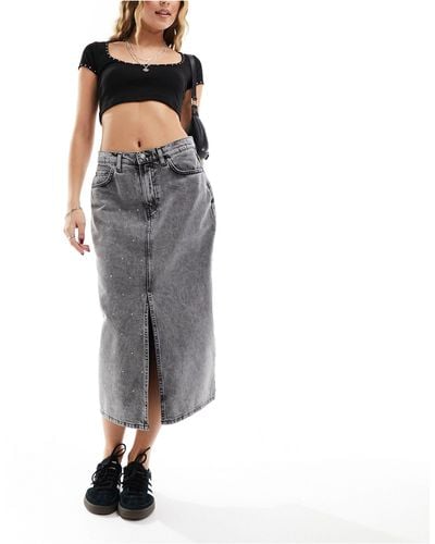 ONLY Studded Denim Midi Skirt With Front Slit - Gray