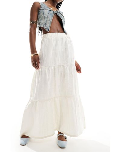 Pieces Festival Tiered Maxi Skirt - White