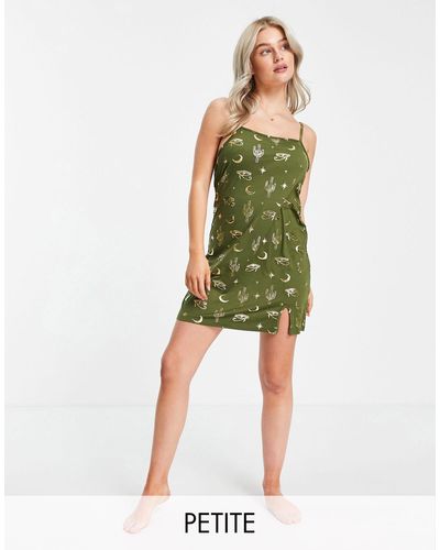 Chelsea Peers Petite Foil Cactus Print Night Dress - Green
