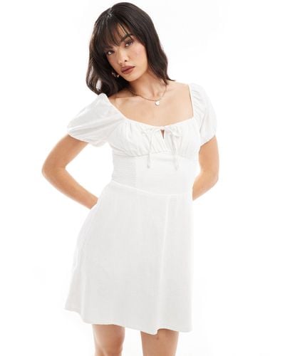 Hollister Short Sleeve Linen Blend A-line Mini Dress With Sweetheart Neckline - White