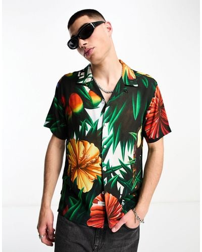 The Hundreds Blooming Short Sleeve Revere Collared Shirt With All Over Tropical Print - Green