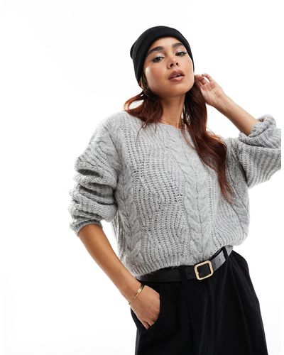 Stradivarius Cable Knit Sweater - Gray