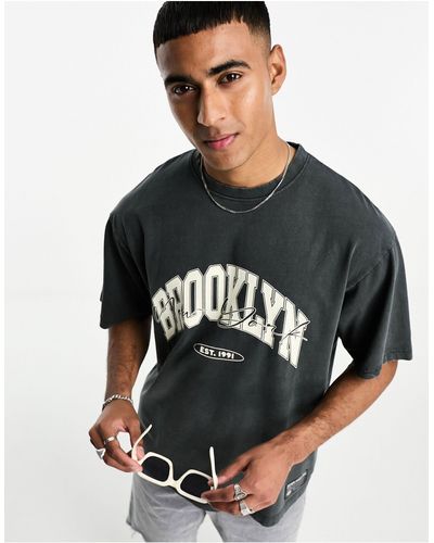 Pull&Bear T-shirt Met Brooklyn-print - Zwart