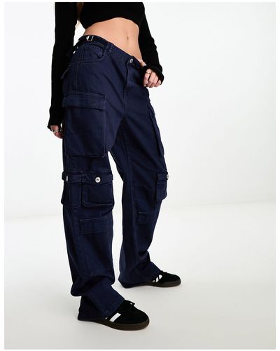 Bershka Pantalon cargo à poches multiples - indigo - Bleu
