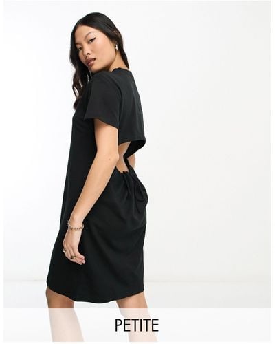 Vero Moda T-shirt Mini Dress With Cut Out Back - Black