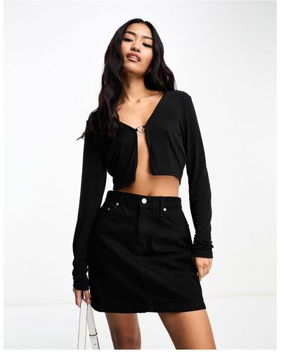 Pieces Long Sleeve Cropped Cardigan With Heart Fastening - Black